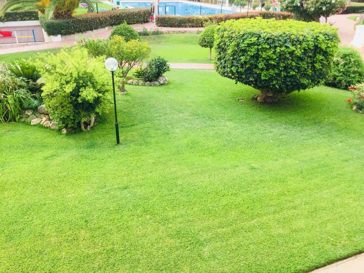 Apartamento Carihuela Palace Beach Torremolinos Exterior foto